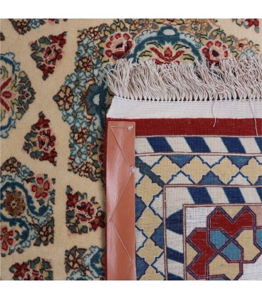 فرش دستباف کهنه اصفهان کدIS01-ابعاد 202×315