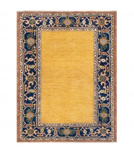 فرش دستبافت ذرع و نیم هریس کد NO190 - ابعاد 105*138