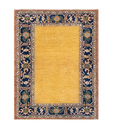 فرش دستبافت ذرع و نیم هریس کد NO190 - ابعاد 105*138