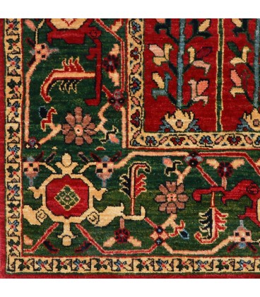 Heris Hand Knotted Rug Ref NO244- 274*201